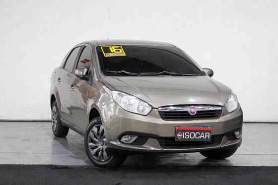 FIAT GRAND SIENA 1.4 MPI ATTRACTIVE 8V FLEX 4P MANUAL FIAT GRAND SIENA 1.4 MPI ATTRACTIVE 8V FLEX 4P MANUAL
